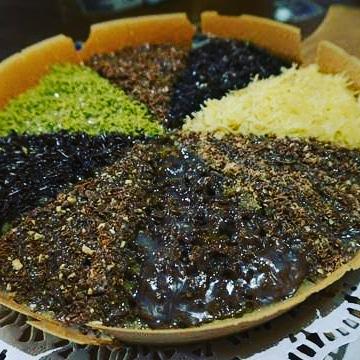 MARTABAK AMRI 1 DEPAN DEPO BIRU