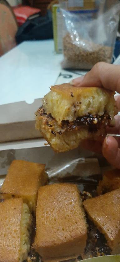 MARTABAK BANDUNG