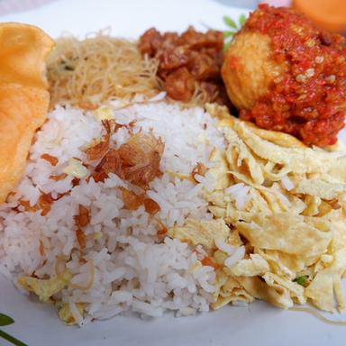 NASI UDUK & LONTONG SAYUR BU TITIN