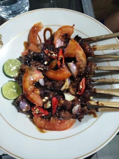 SATE BIAWAK MANG ADE