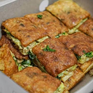 MARTABAK MANIS & TELOR SPESIAL MADURASA