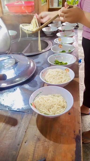 MIE AYAM & BAKSO MERCON