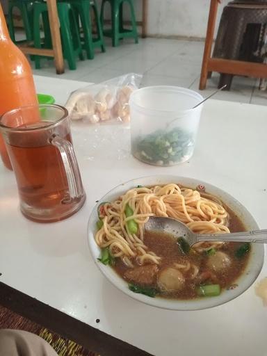 MIE AYAM & BAKSO MERCON