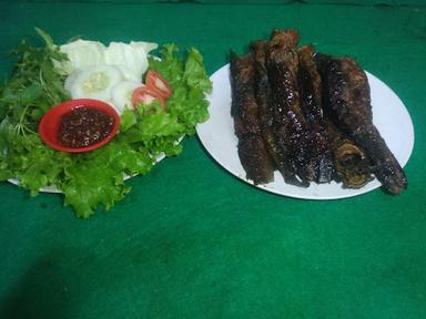 WARUNG BAKSO & MIE AYAM GLAGAH