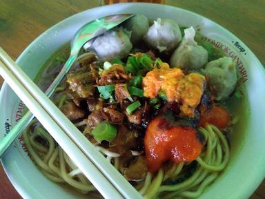 WARUNG BAKSO PAK TARJO