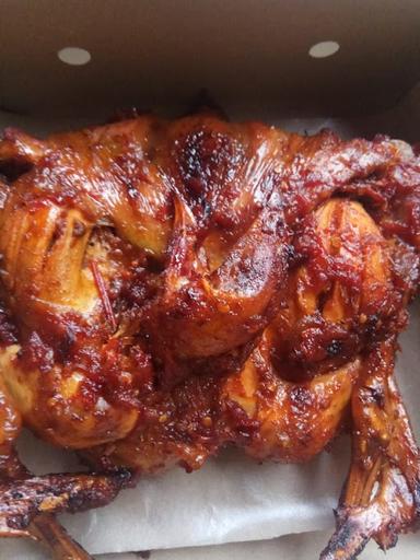 AYAM PANGGANG MBAK PARYANTI