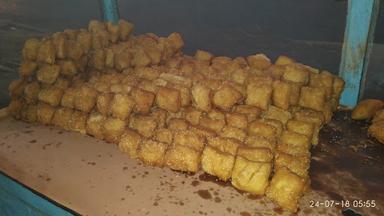 BOLANG BALING (KUE BANTAL/ KUE DADING) PEKALONGAN