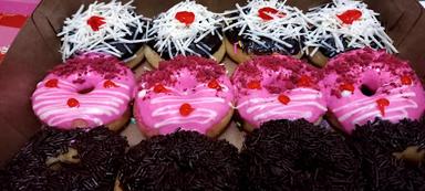 DONUTS CALLYSTA