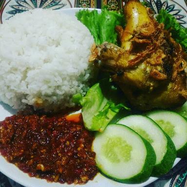 AYAM GORENG ZZR