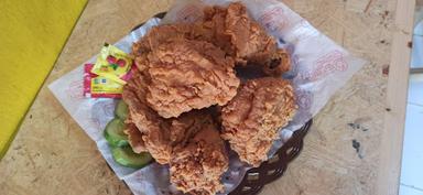 AYAM MROTHOL CIBUBUR 1