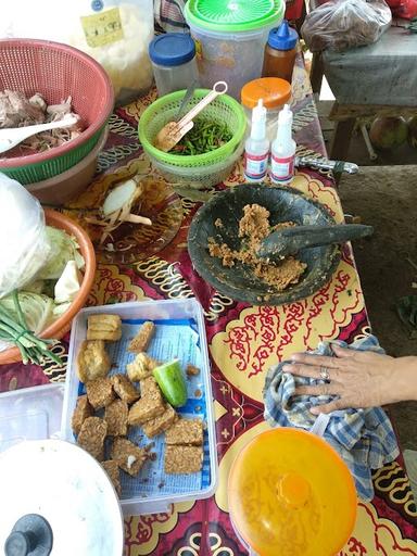 GADO - GADO IBU GANO