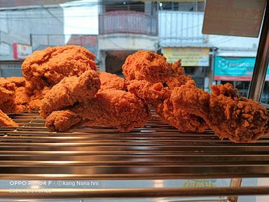 HISANA FRIED CHICKEN KRANGGAN PERMAI