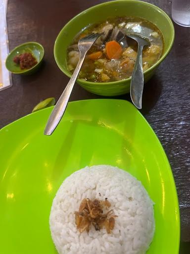 SOTO BETAWI & AYAM BAKAR SERTA ANEKA PEMPEK 'KEDAI RASA NUSANTARA CIBUBUR'