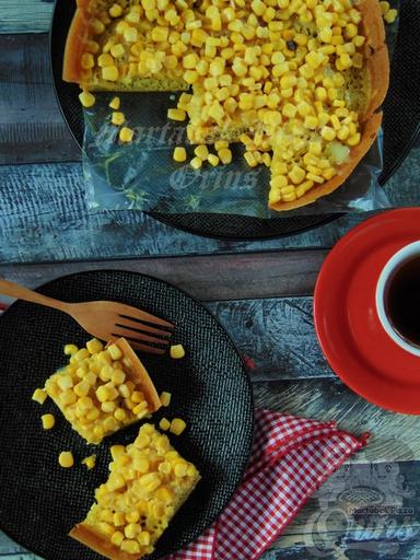 MARTABAK PIZZA ORINS CIBUBUR