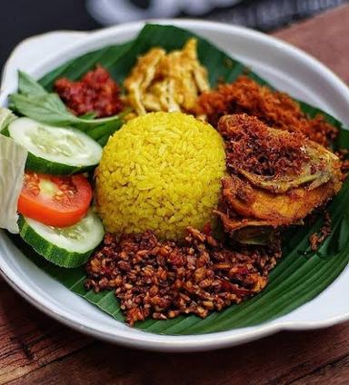 NASI UDUK POK ITA