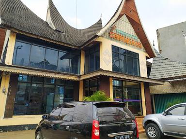 RUMAH MAKAN RUMAH GADANG SIMPANG RAYA