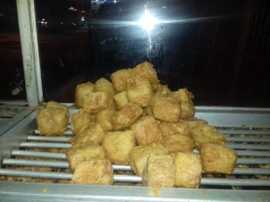 TAHU HOT JELETOT CIBUBUR