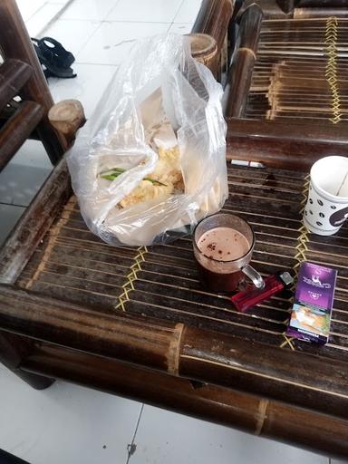 WARUNG MPOK NANSUR PECAK IKAN BETAWI