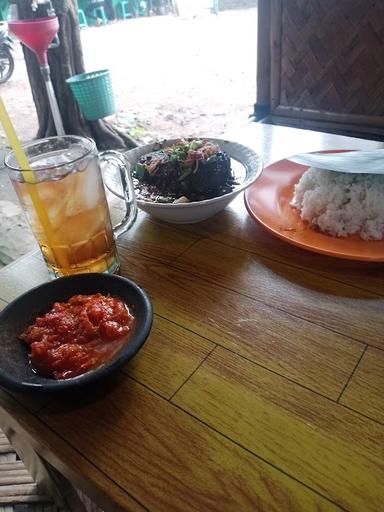 WARUNG NASI SAUNG MATOA