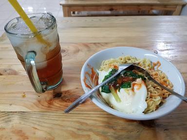 MIE AYAM & BASO WONOGIRI