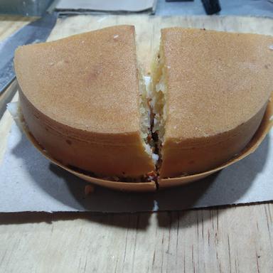 MARTABAK CILIK SEBELAS