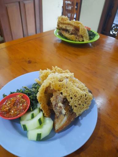 AYAM & BEBEK GORENG KREMES LETTO