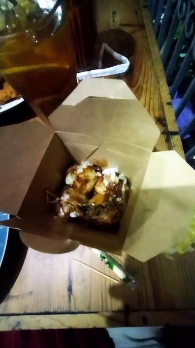 FUKU TAKOYAKI