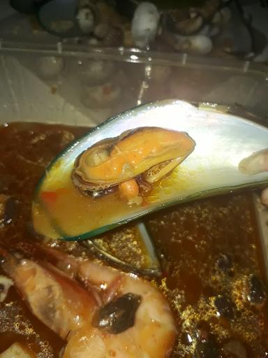 KEPITING INCEES MOJOSONGO