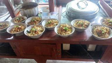 MIE AYAM BAKSO BAROKAH