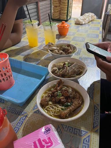 MIE AYAM BAKSO WONOGIRI KRISJHON