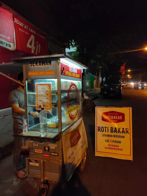 ROTI BAKAR SEKAWAN WIDURAN