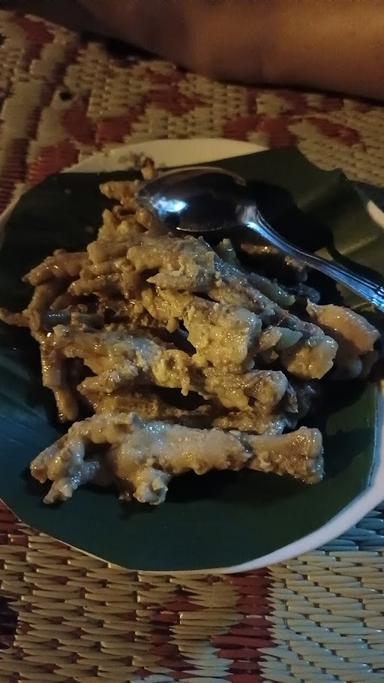 WARUNG GUDEG PAK GANDUL