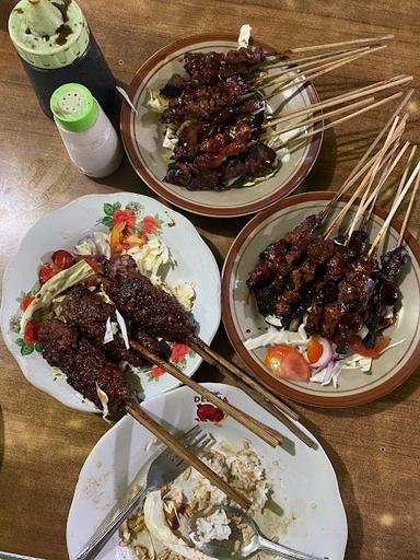 WARUNG SATE KAMBING  PAK HADI 