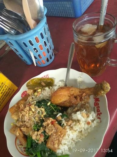 WARUNG SOTO IBU RUSMI