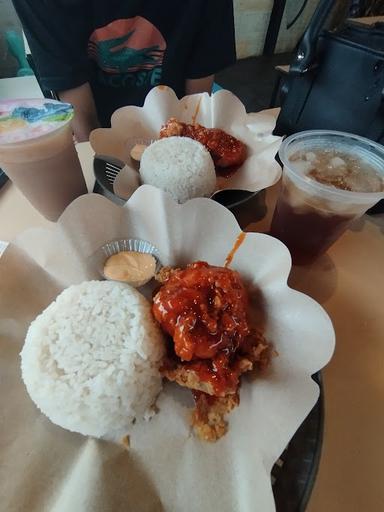 AYAM GEPREK PIPO JENGGAWAH