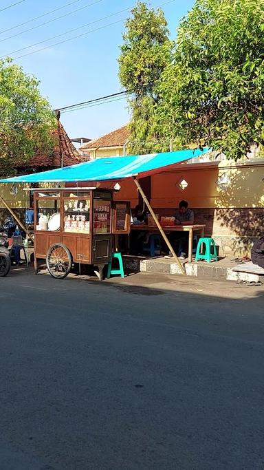 BUBUR AYAM JAKARTA