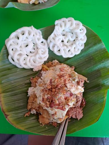 GUDEG SUYEK