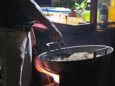 NASI GORENG NGAREP POM TRITIH