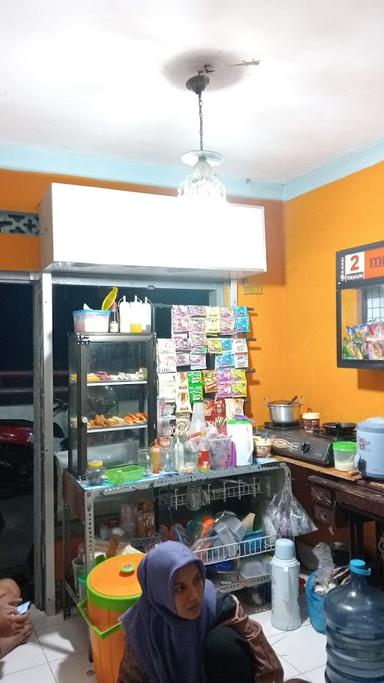 KEDAI AIRA