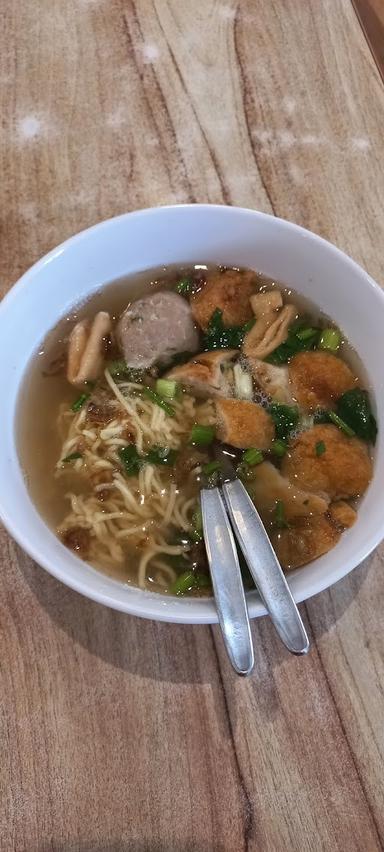 BAKSO KOTA CAK MAN