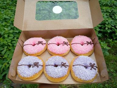 DONAT KENTANG AUREL