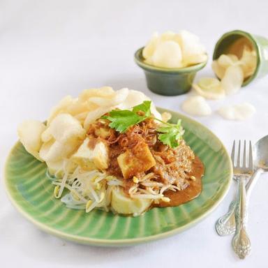 GADO-GADO & KETOPRAK NYAH SEGER