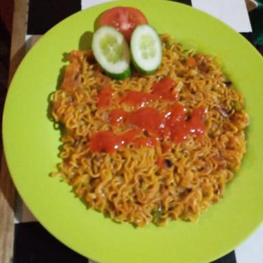 NASI GORENG NDESO MBAH WIR