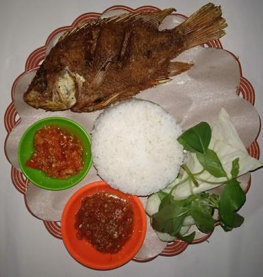 PECEL LELE TIARA