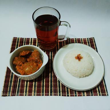 RENDANG JENGKOL “BU YANTI“