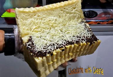 ROTI BAKAR LIVERPOOL GOWONGAN