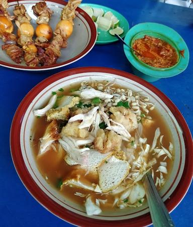 SOTO AYAM DEPAN PASAR KRANGGAN YOGYAKARTA