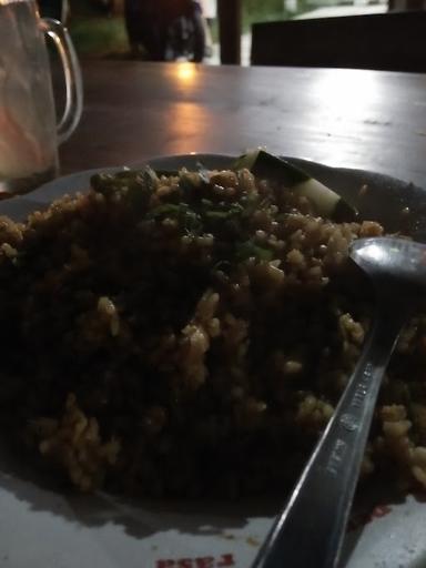 WARUNG MAKAN PAK GENDUT