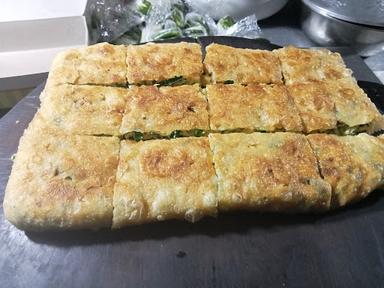 MARTABAK SARI RASA KRAGUMAN