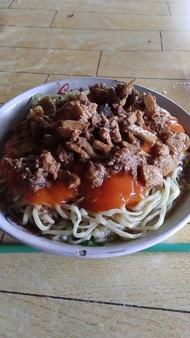 MIE AYAM GIRIPURNO